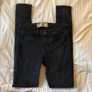 🖤HOLLISTER SKINNY JEANS JUNIOR🖤